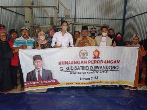 Wakil Ketua Komisi IV DPR Budisatrio Djiwandono menggelar kunjungan ke Sebakung Jaya, Babulu, PPU. (Alif/Kaltimtoday.co)
