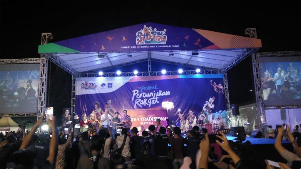 Kemeriahan Malam Festival Pertunjukan Rakyat Tingkat Nasional 2019.