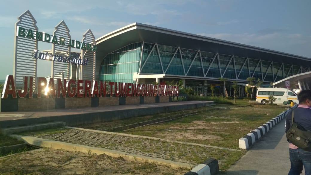 Delapan Maskapai Terdampak Penutupan Operasional Bandara APT Pranoto