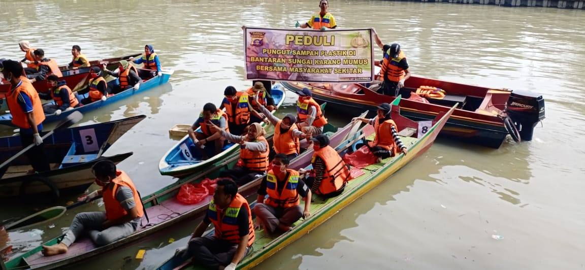 GENBI Bersama Bank Indonesia Gelar Indonesia Bersih 2019 di Sungai Karang Mumus