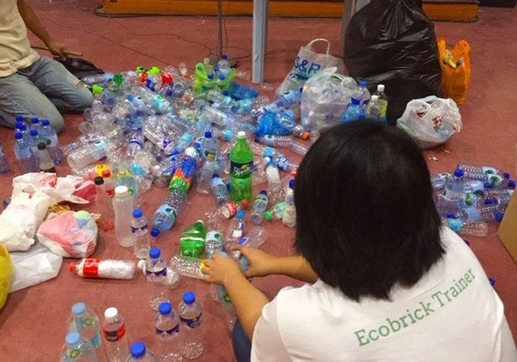 Selesaikan Masalah Lingkungan, DLH Samarinda Terus Kampanyekan Ecobrick