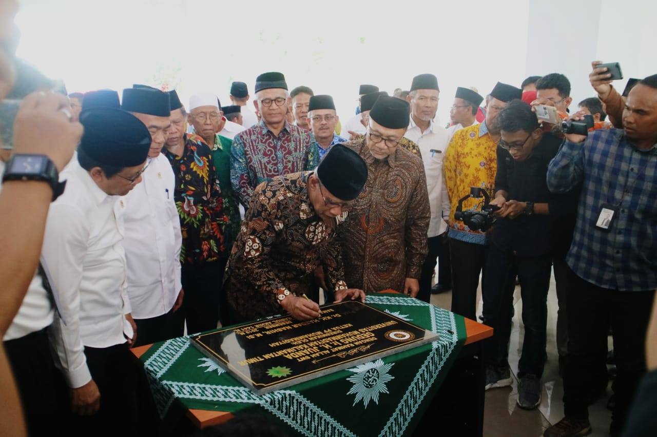 Ketua Umum PP Muhammadiyah Hingga Menko PMK Resmikan Gedung Baru Ir H Juanda UMKT