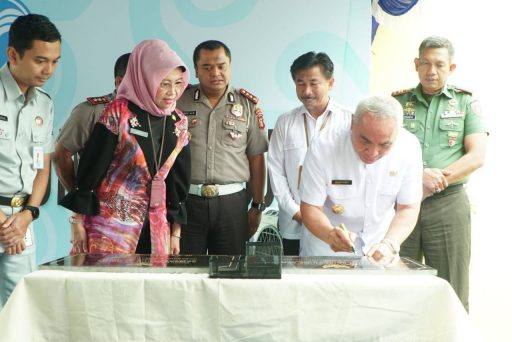 Peresmian Samsat Samboja oleh Gubernur Kaltim, Isran Noor.