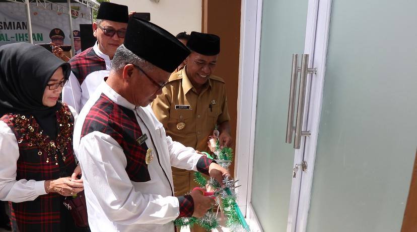 Wali Kota Samarinda Resmikan Masjid di Palu