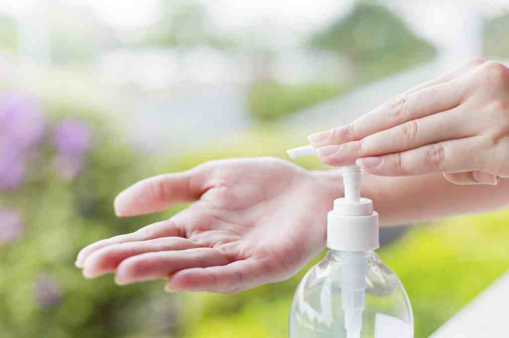 Cara Mudah Membuat Hand Sanitizer di Rumah
