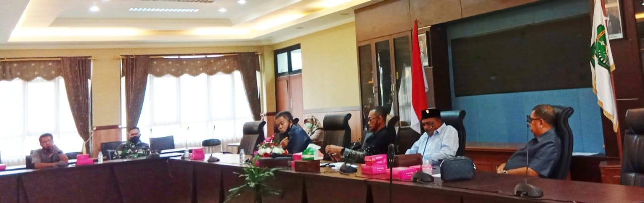 Masyarakat Tuntut Dilibatkan Bongkar Muat CPO, DPRD Kukar Gelar Rapat dengan TSB