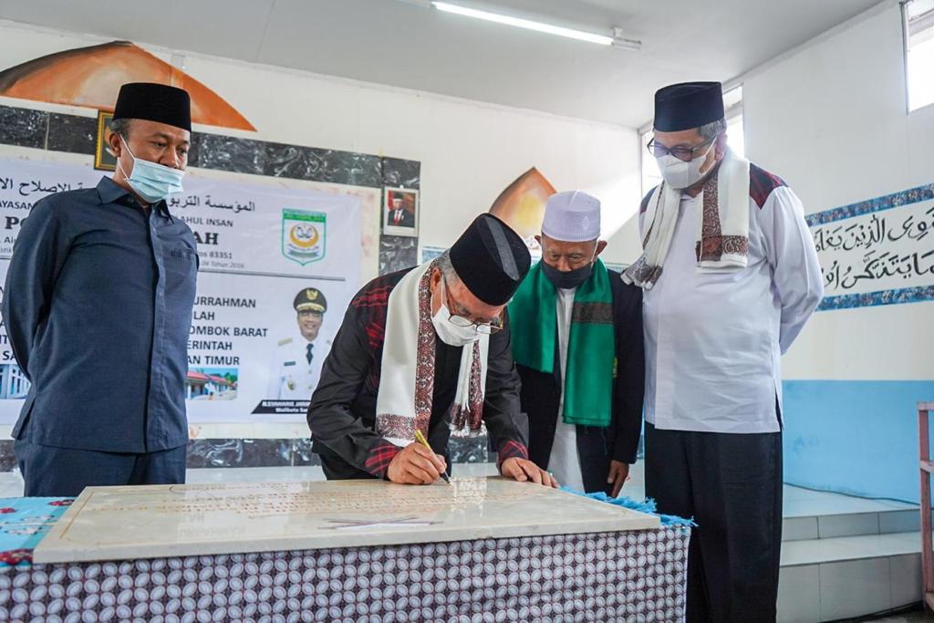 Jaang Resmikan Masjid Baiturrahman di NTB bersama Bupati Lombok, Hasil Dompet Peduli Bencana Sejak 2018