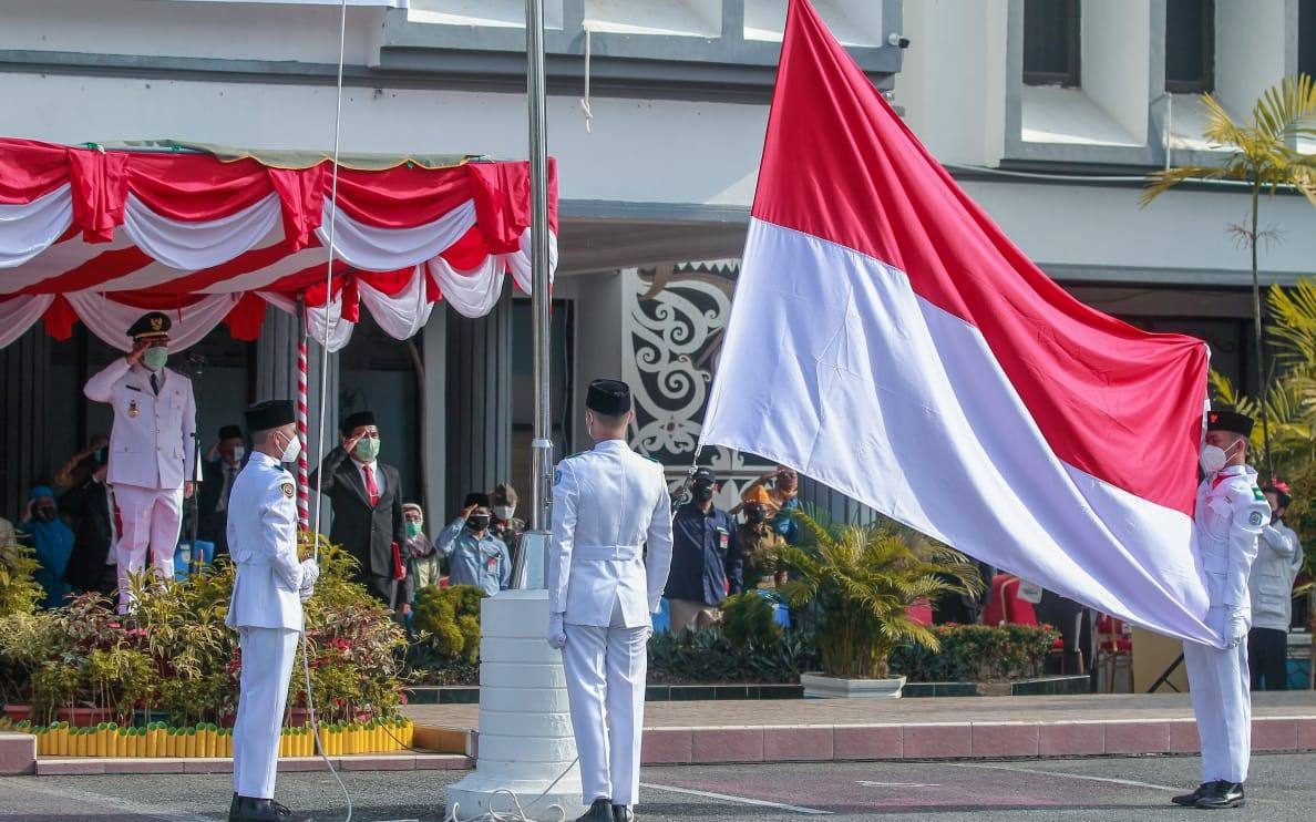 Dissos-PM Bontang Bersyukur Upacara Hari Pahlawan Berlangsung Lancar