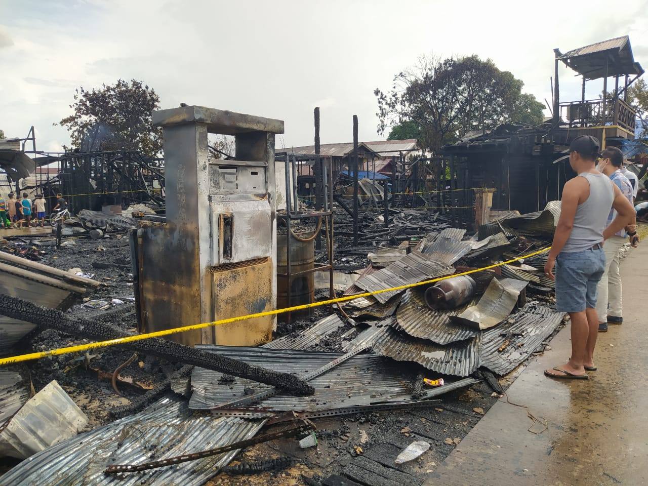 Kebakaran di Desa Sebulu Kukar, 13 Rumah Terbakar, Kerugian Ditaksir Ratusan Juta