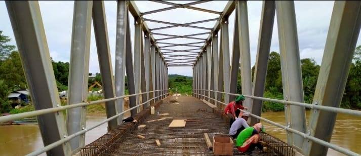 Penghubung Antar Desa, Jembatan Amai Benny Subianto di Busang  Segera Diresmikan