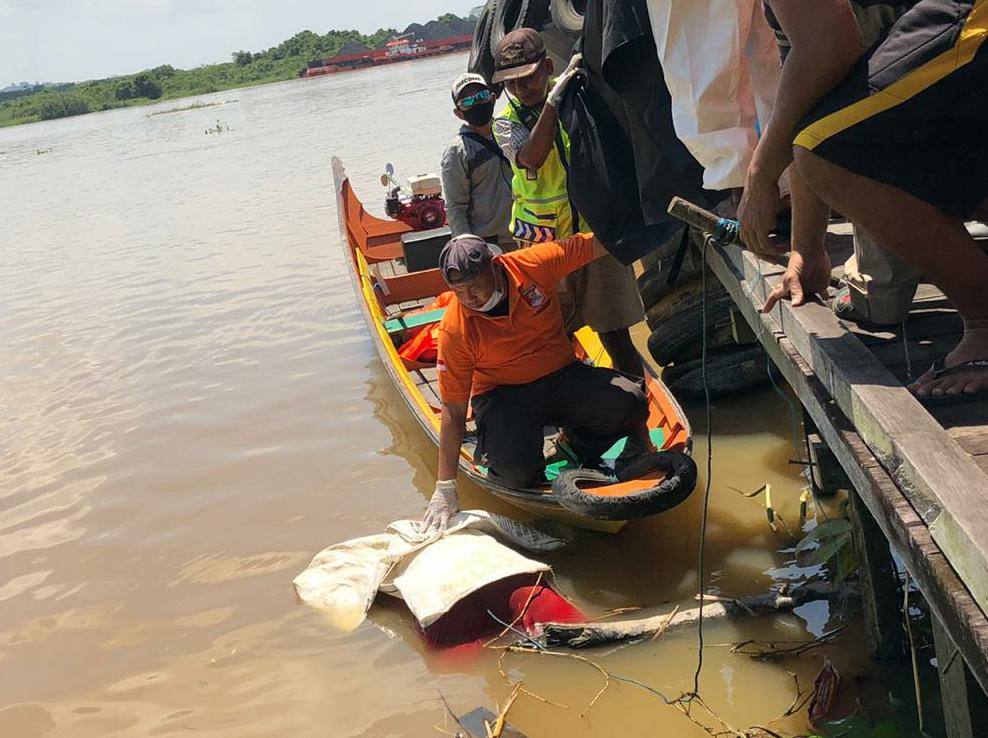 Karyawan Pencucian Tenggelam di Sungai Mahakam Ditemukan Tewas di Desa Jembayan