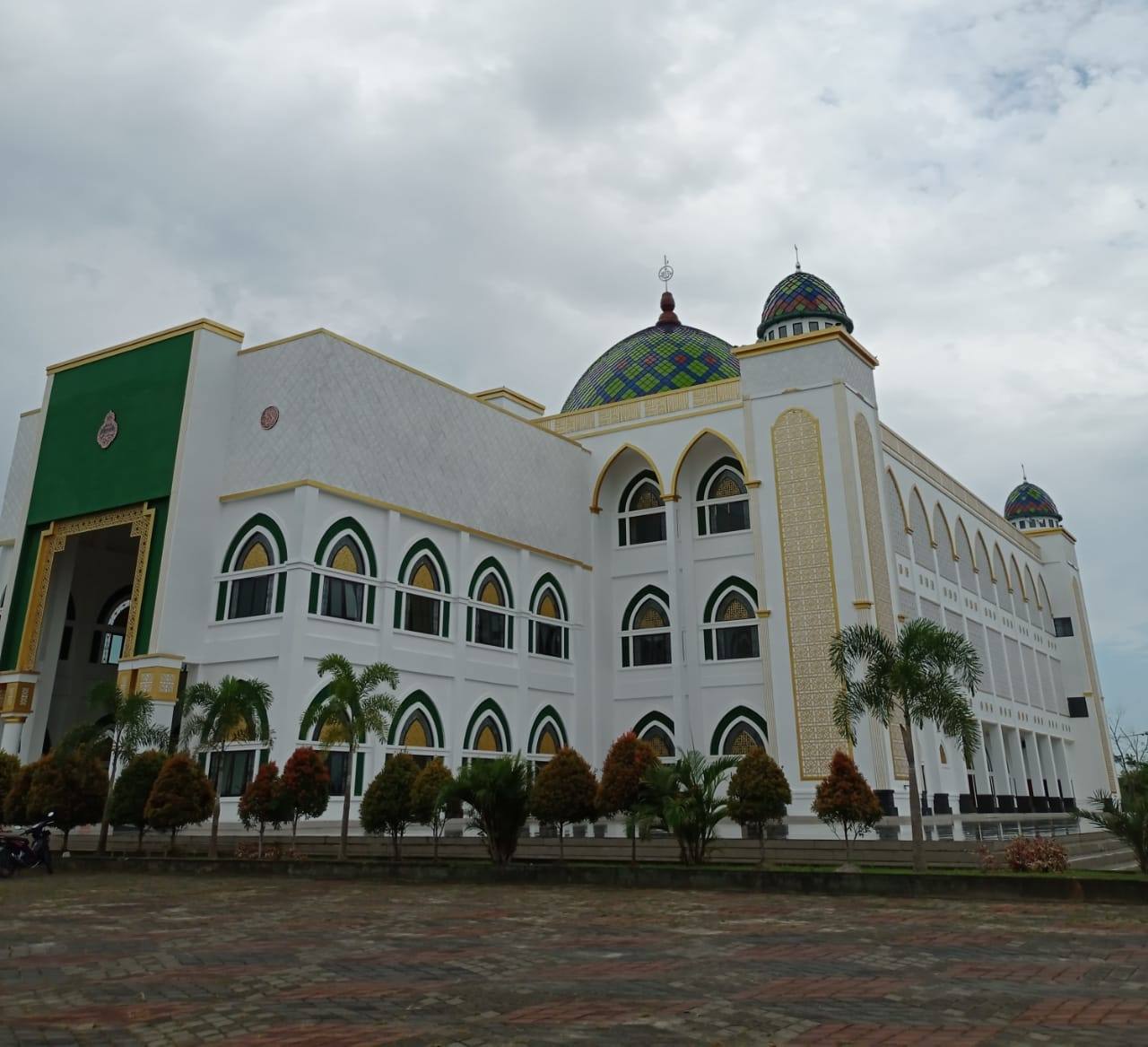 Pintu Masjid Agung Al-Ikhlas Penajam Dibongkar, Dinas PUPR PPU Beri Klarifikasi