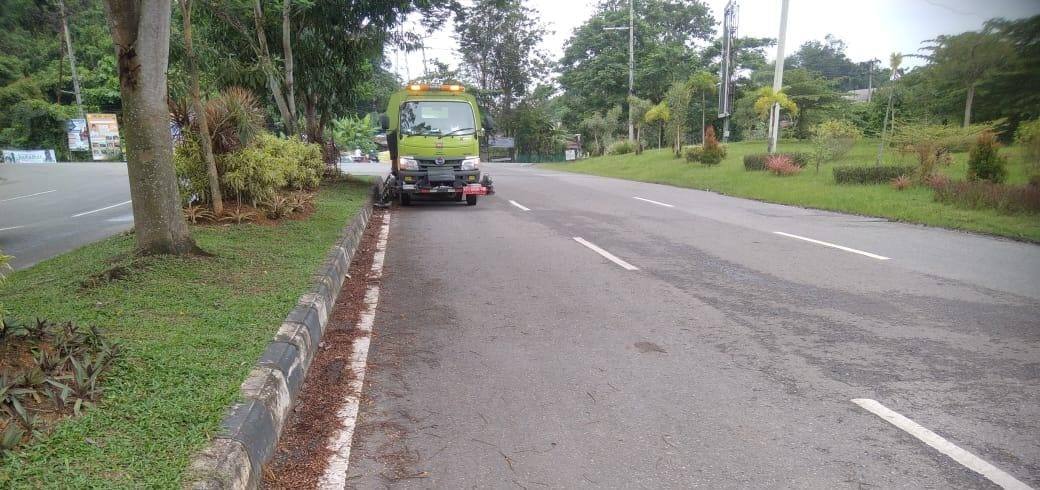 Mesin Penyapu Jalan Milik DLH Samarinda Dipastikan Masih Beroperasi