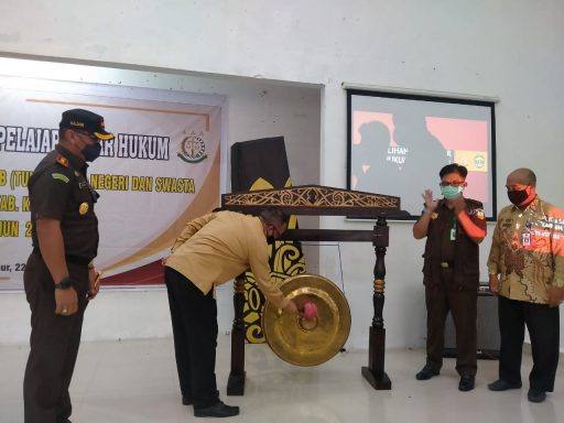 Lewat Duta Pelajar Sadar Hukum, Wakajati Kaltim Imbau ...