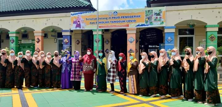 Persiapan STC Tahap Dua, Bunda PAUD Kunjungi TK Islamic Center Samarinda