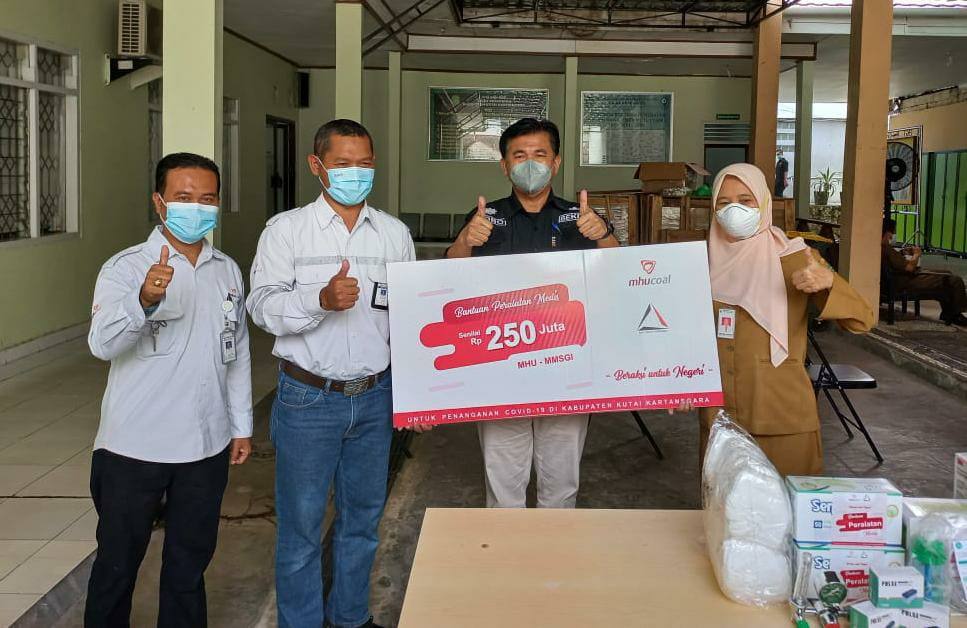 Pemkab Kukar Terima Alat Kesehatan dari MHU Senilai Rp250 Juta