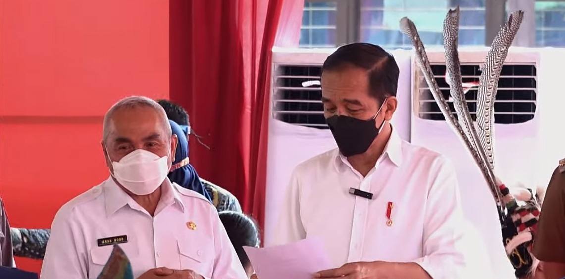 Pantau Proses Vaksinasi di Samarinda, Jokowi Harap Terbangun Kekebalan Komunal di Kaltim