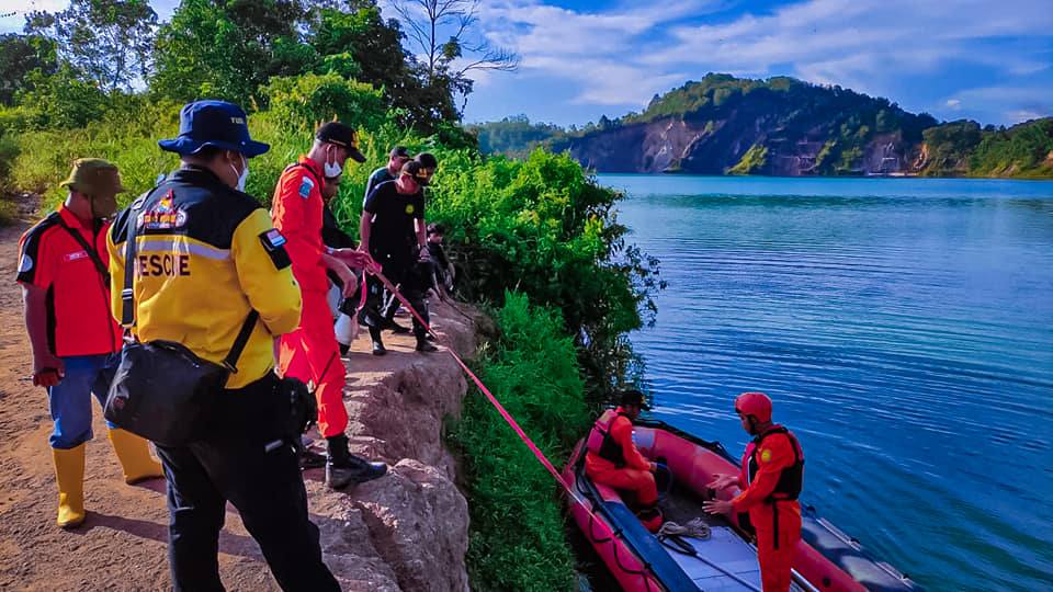 Basarnas Samarinda Berhasil Temukan Jasad Korban Tenggelam di Kolam Tambang Makroman