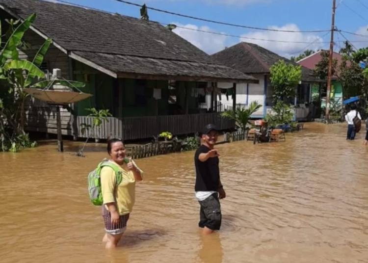 Bengalon Surut, Giliran Kecamatan Kongbeng di Kutim Terendam Banjir, Ketinggian Air Hingga 2 Meter