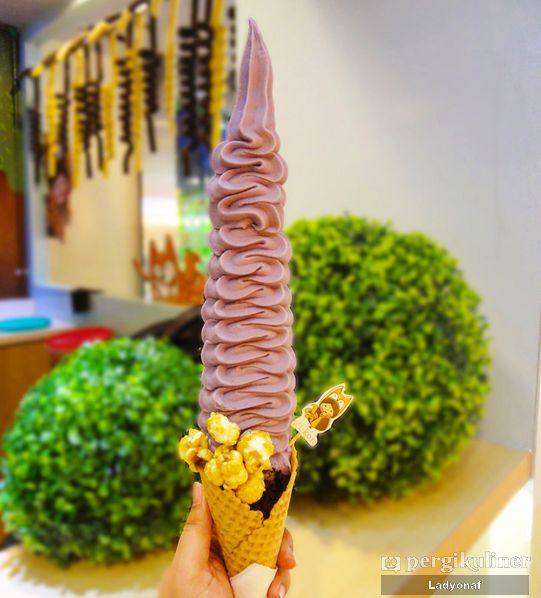 Tower ice cream (Sumber: pergikuliner.com)