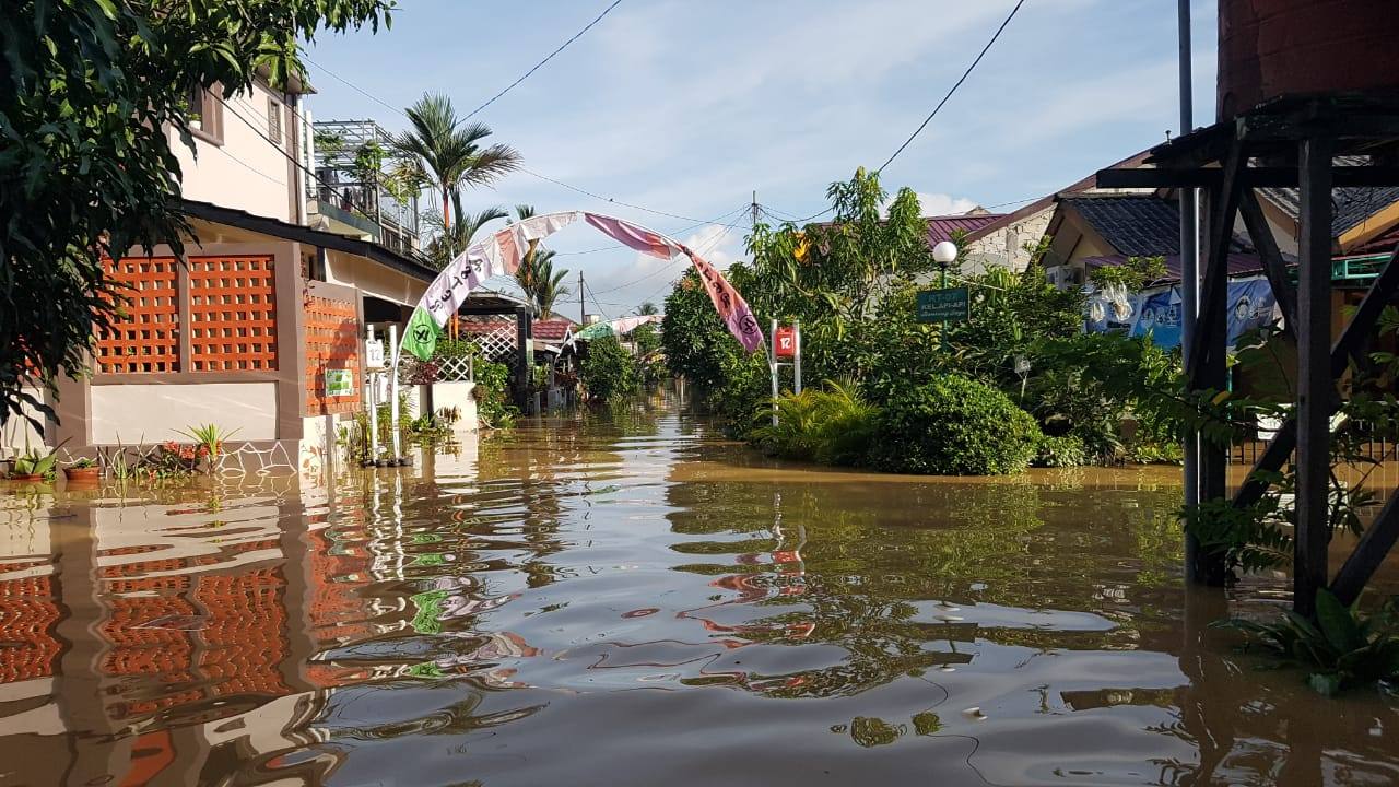 15 RT Terendam Banjir Sejak Selasa, Belum Surut, Bontang Kembali Diguyur Hujan