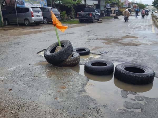 Pasca Banjir, DPU Kutim Gencar Perbaiki Jalan Berlubang