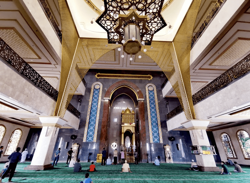 Masjid Nurul Mu’minin Pemprov Kaltim Gelar Iktikaf 10 Hari Terakhir Ramadan, Siapkan Santap Sahur untuk Jamaah yang Hadir