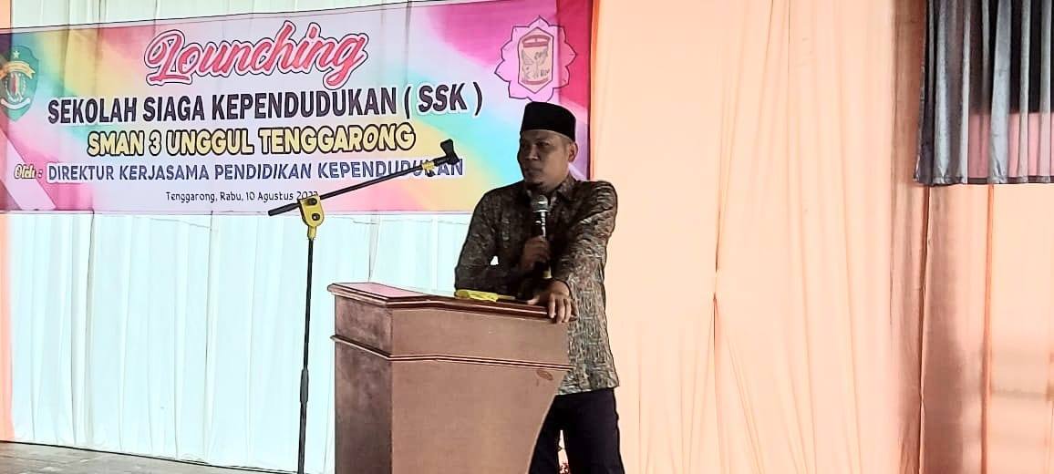 Launching Sekolah Siaga Kependudukan di SMAN 3 Unggulan Tenggarong, Anggota Dewan Kaltim Salehuddin Beri Apresiasi