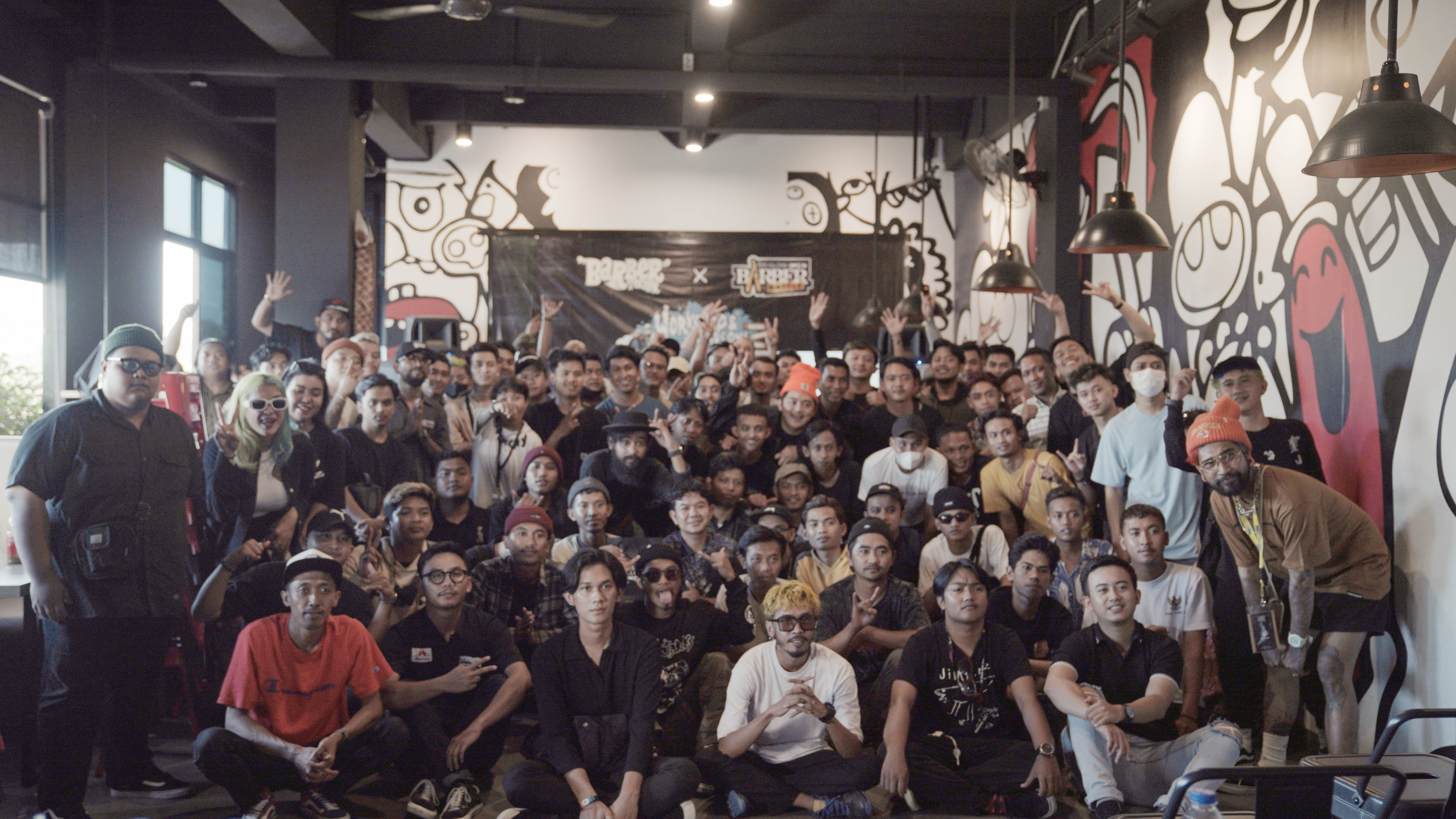 89 Capster di Samarinda Antusias Ikuti MS GLOW FOR MEN Barber Battle: Workshop & Hands On Tour