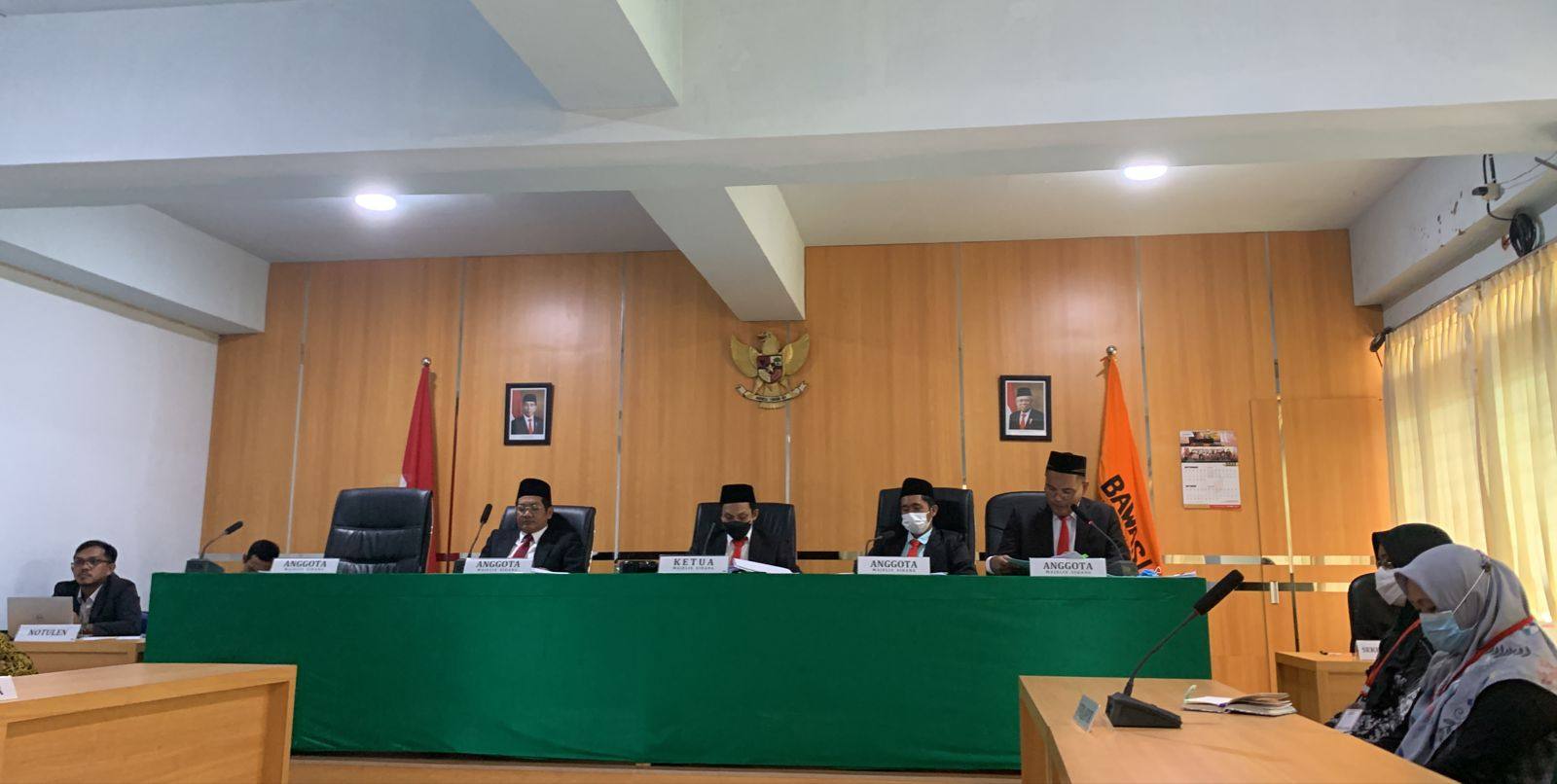 8 KPU Kabupaten/Kota di Kaltim Divonis Bersalah Langgar Prosedur Administrasi Pemilu, Status Memenuhi Syarat Tidak Dibatalkan