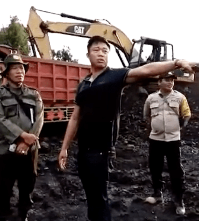 Video Aksi Ismail Bolong Hadang Patroli Petugas KPHP Santan di Lokasi Tambang Batu Bara