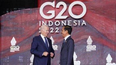 Presiden Amerika Serika Joe Biden dan Presiden Indonesia Jokowi dalam konferensi tingkat tinggi G20 di Bali. [Kevin Lamarque/Pool/AFP/Benar News]