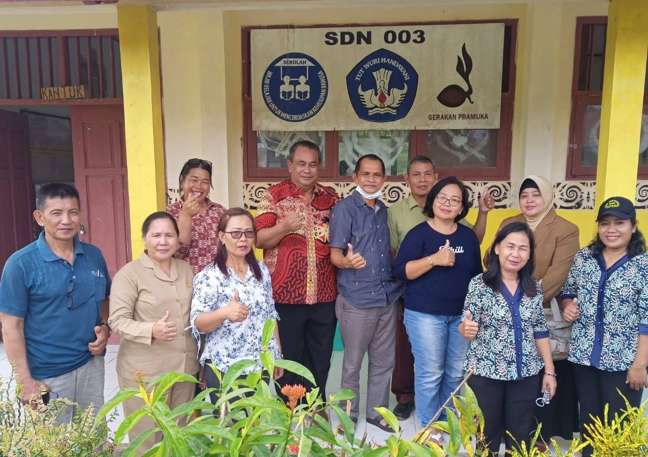 Komisi IV DPRD Kukar saat melakukan kunjungan ke SDN 003 Desa Bila Talang, Kecamatan Tabang. (Istimewa).