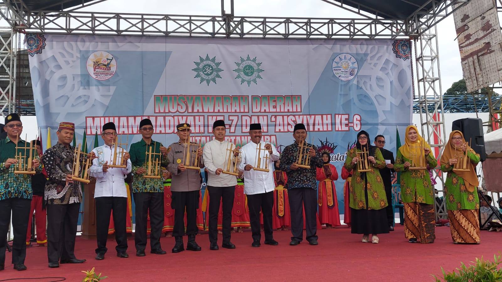 Suara Angklung jadi Penanda Musda Muhammadiyah dan Aisyiyah Kukar Dibuka