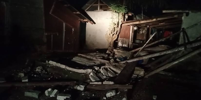 Gempa Bumi 7,6 Magnitudo Guncang Perairan Maluku-Sulawesi Tenggara, Sejumlah Rumah hingga Sekolah Rusak