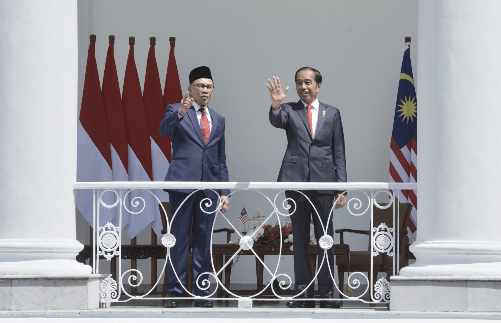 Presiden Jokowi dan Perdana Menteri Anwar Ibrahim, di Istana Kepresidenan Bogor, Jabar.