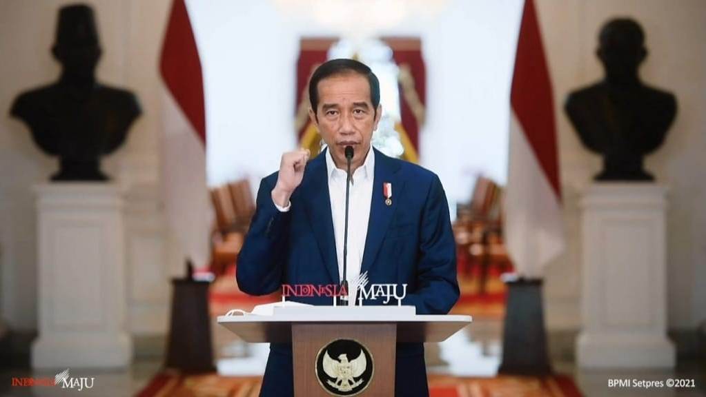 Bikin Bingung Masyarakat, Jokowi Kesal Gonta-Ganti Istilah IMB Jadi PBG