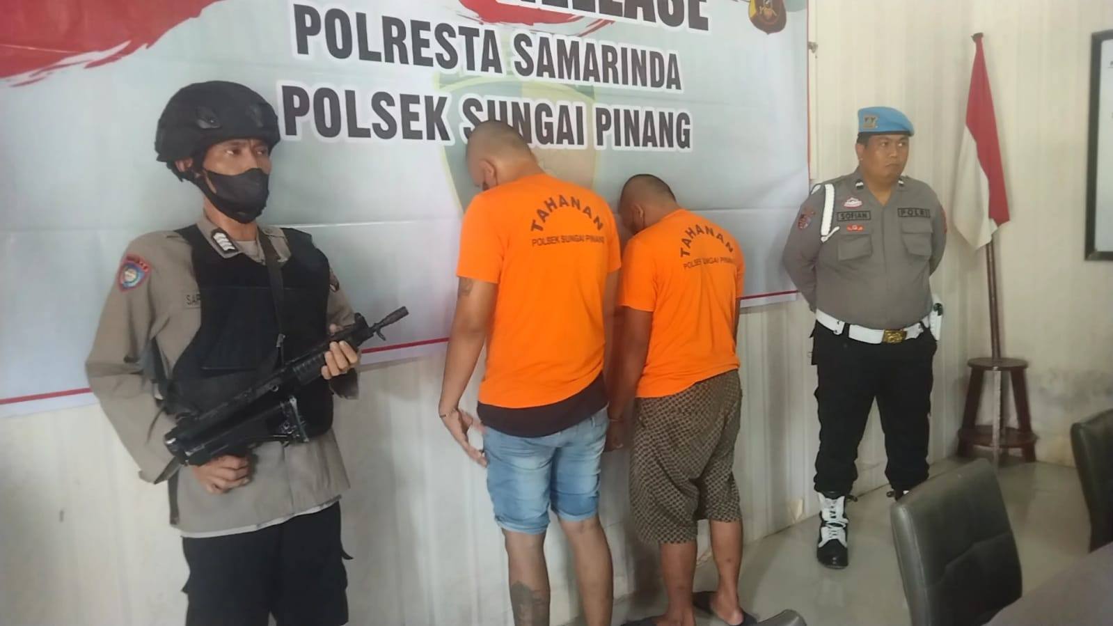 Dua Juru Parkir di Samarinda Ditangkap Usai Rampas Handphone Penjaga Konter