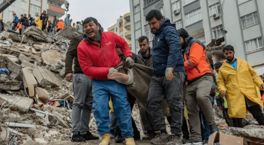Korban Tewas Gempa Turki-Suriah Tembus 12.000, Diprediksi Bakal Terus Bertambah