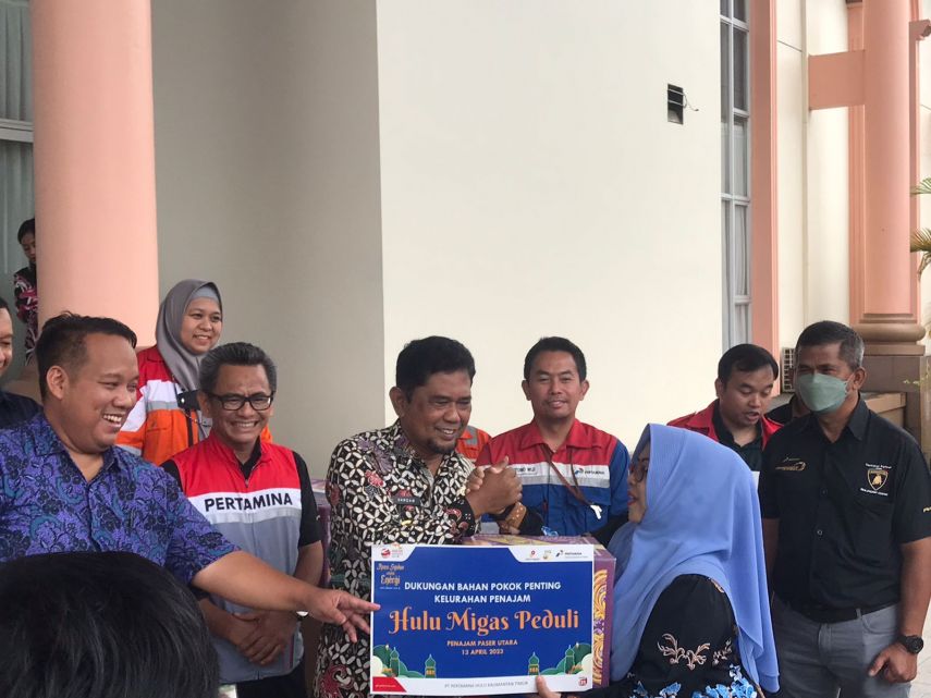 Pemkab PPU Salurkan 200 Paket Bapokting dari SKK Migas Wilayah Kalimantan dan Sulawesi ke Masyarakat