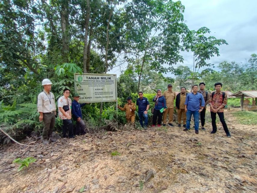 Tim Provinsi Kaltim Tinjau Lokasi Tukar Menukar Aset Desa Tani Harapan Kukar