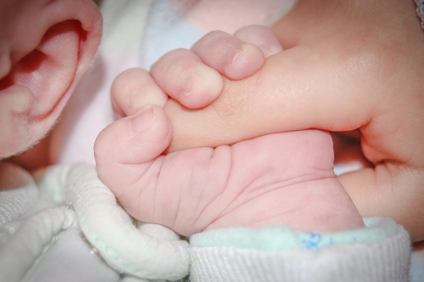 Komitmen Turunkan Angka Kematian Bayi, Kemenkes Upayakan Pemasangan Alat USG di 10.000 Puskesmas