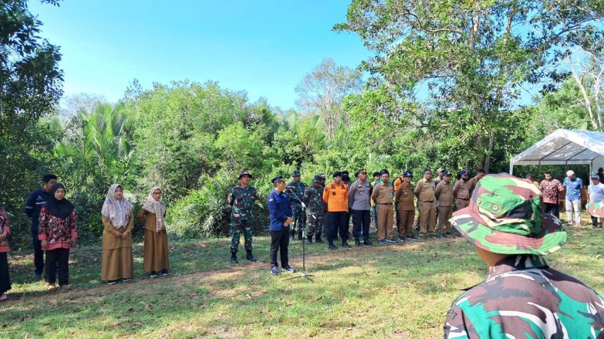 Mitigasi Banjir, Ketua DPRD PPU Hadiri Gerakan Normalisasi Sungai Desa Sesulu