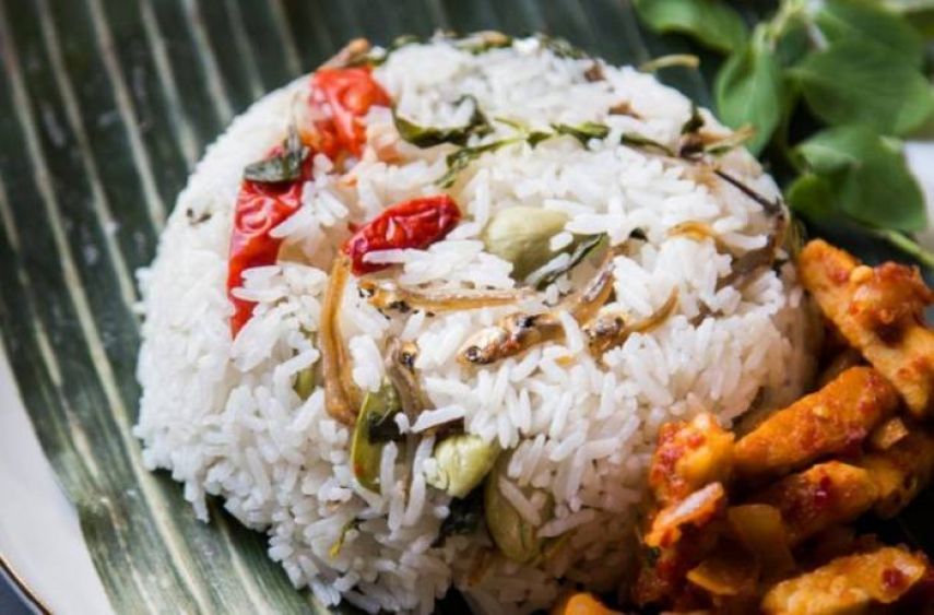 Nikmatnya Nasi Bekepor Khas Kutai, Kuliner Autentik yang Memanjakan Lidah