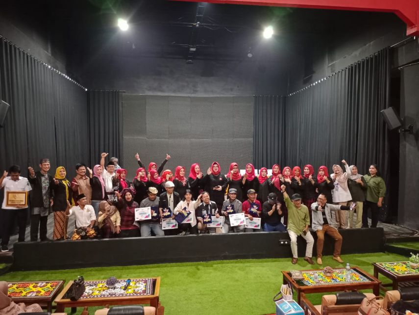 Teater Pilar Samarinda dan Semangat Seninya Membawa Tema 'Tuha'