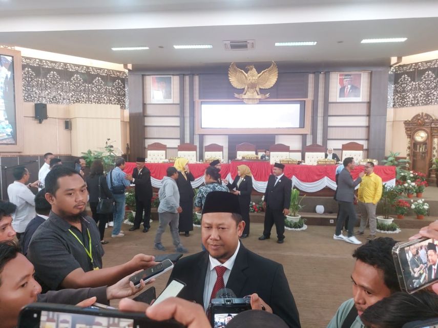 Ketua DPRD Kukar Sarankan Ratusan Pedagang Pasar Tangga Arung Direlokasi ke Mangkurawang 