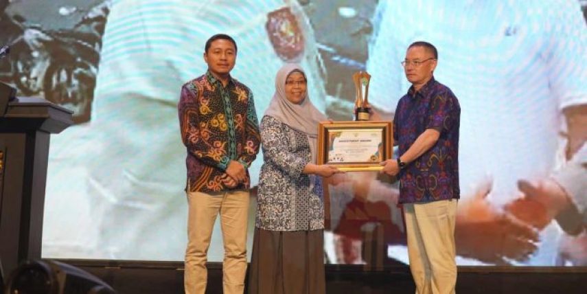 Investment Award 2023: Penghargaan Capaian Realisasi Investasi DPMPTSP dan Apresiasi Investor di Kaltim