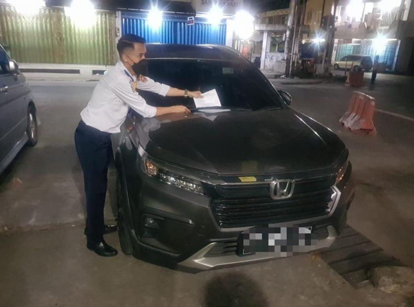 Dishub Samarinda Tindak Tegas 14 Mobil Parkir Liar, Imbau Warga Berlangganan