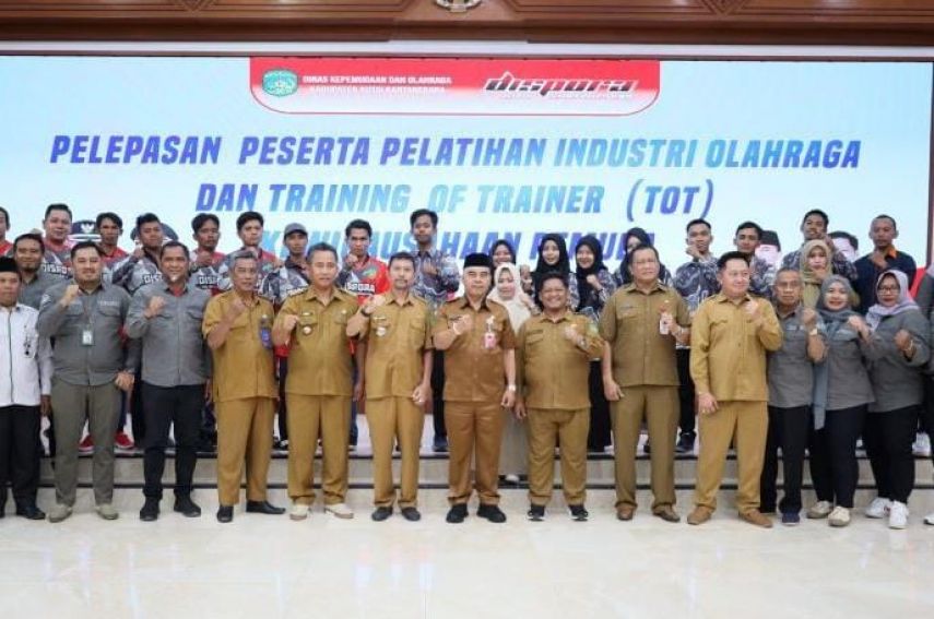 Dispora Kukar Kirim 20 Orang Ikuti Pelatihan Industri Olahraga dan ToT Kewirausahaan Pemuda di Pulau Jawa