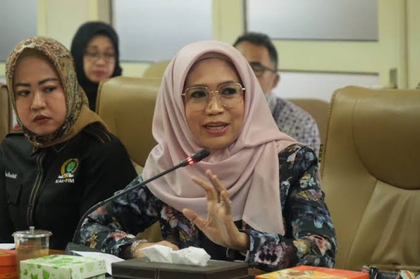 Puji Setyowati Soroti Kerugian dan Dampak Psikologis Perjudian Online di Indonesia